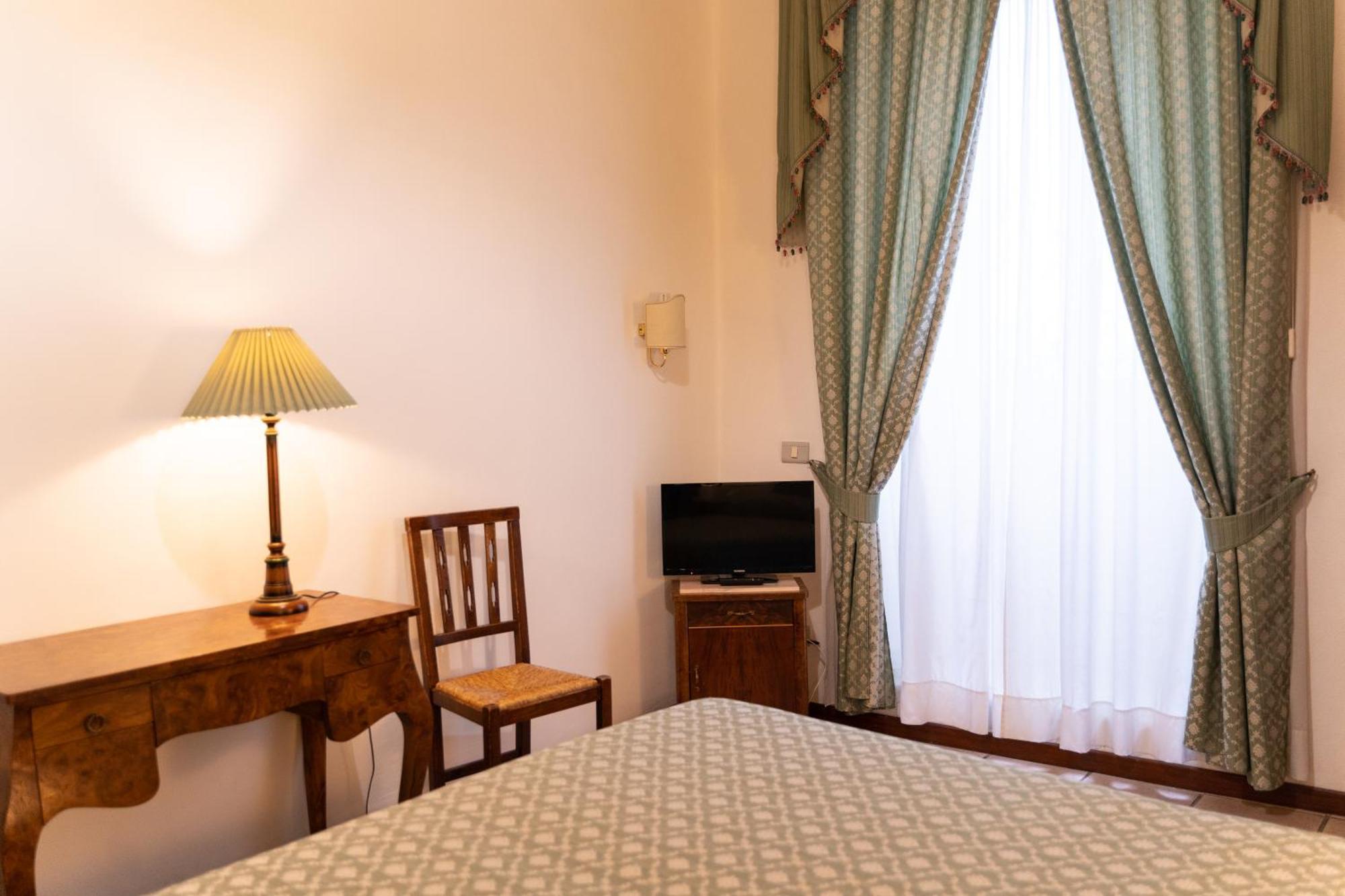 Hotel Belvedere อัสซิซี ภายนอก รูปภาพ